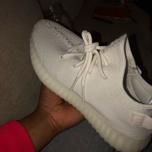 Yeezy 350 boost brand new white